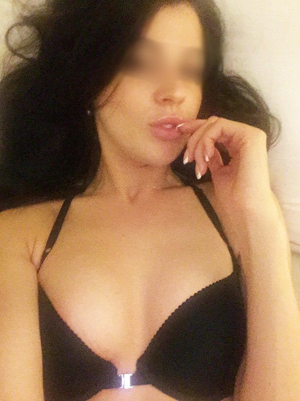 Escort Liza Photo 27